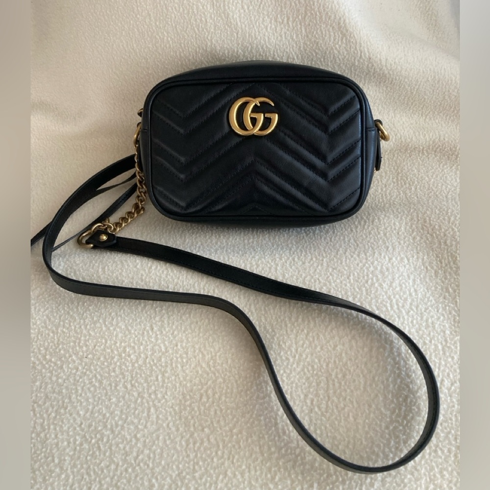Gucci mini GG Marmont chain shoulder/camera bag